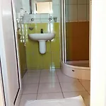 מלון דירות Eski Cesme *